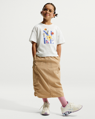 Nike Sportswear Big Kids' Boxy T-Shirt. Nike.com